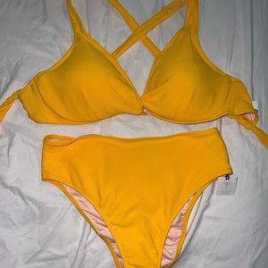 Shade and shore bikini yellow 34D and small bottoms